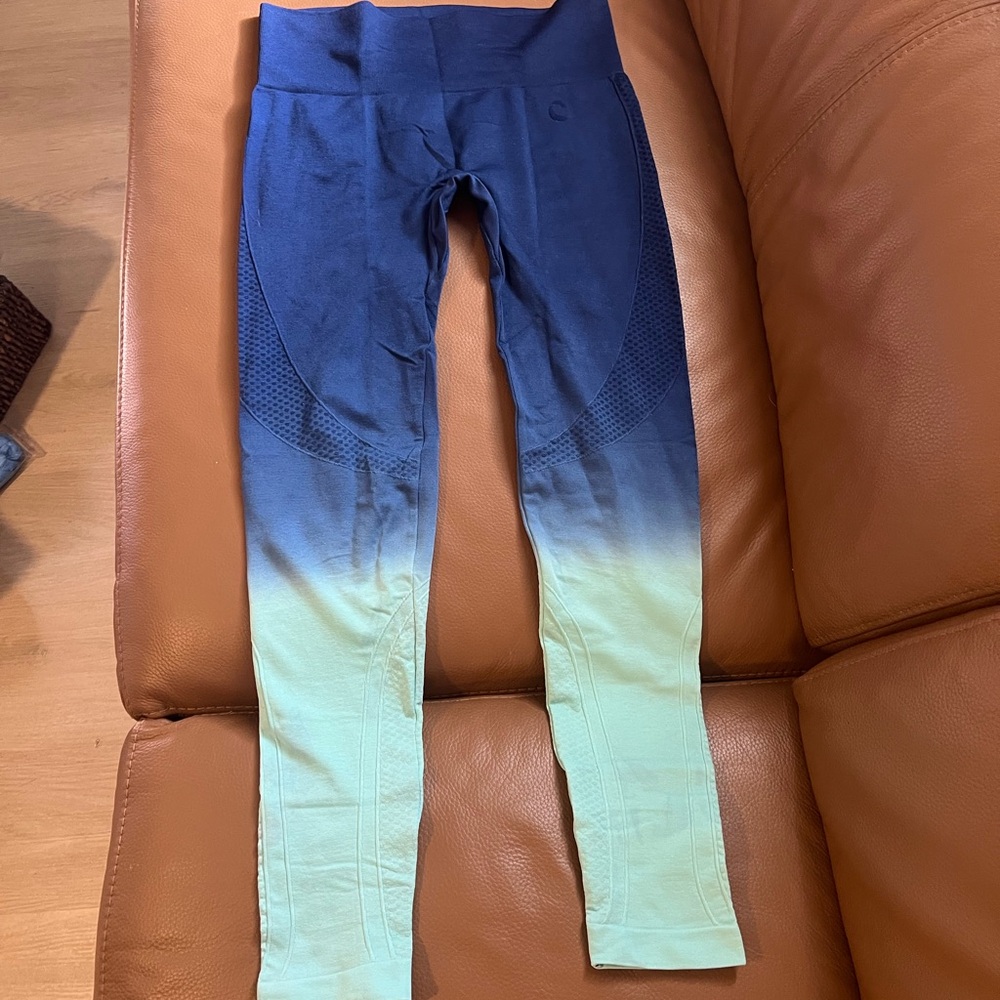 WOMENS CLIMAWEAR NAVY & MINT GREEN OMBRÉ LEGGINGS SIZE L PREOWNED